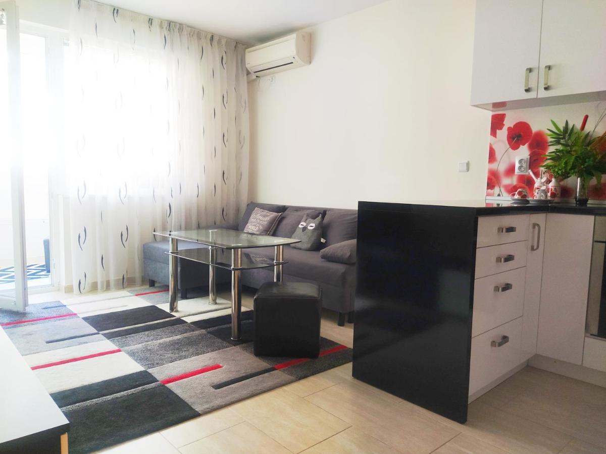 Modern Apartment In 布尔加斯 外观 照片